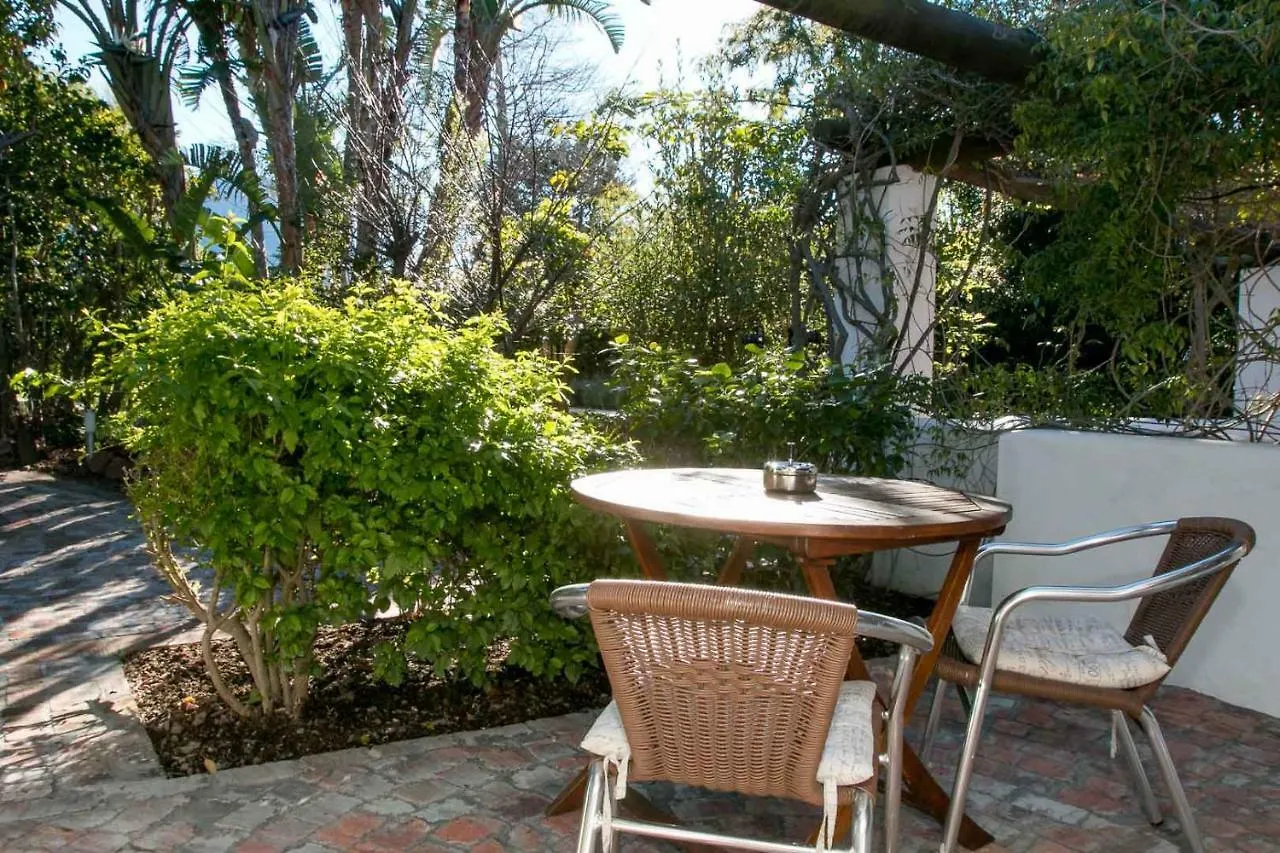 Guest house Albourne Guesthouse Somerset West