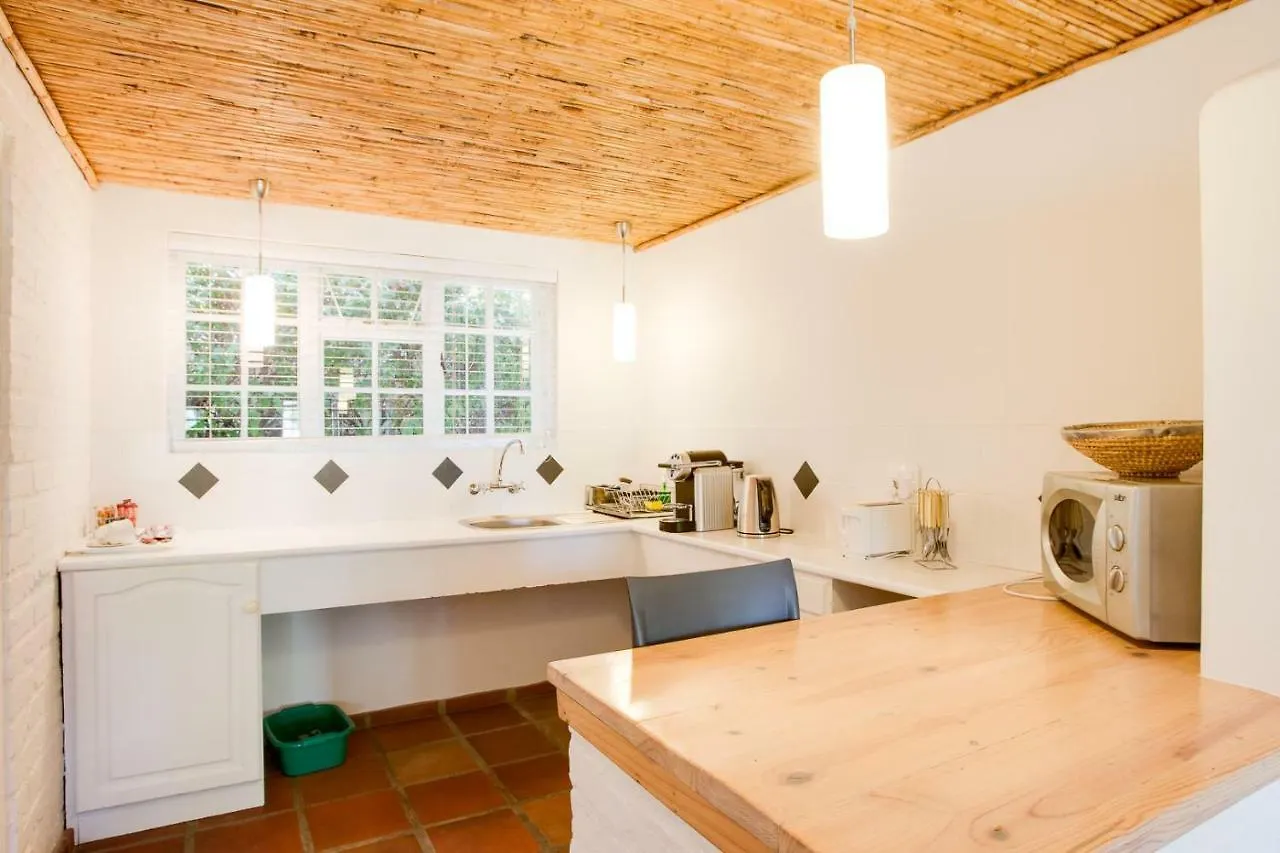Albourne Guesthouse Somerset West
