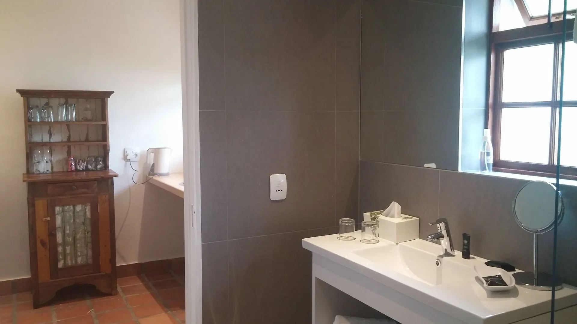 Albourne Guesthouse Somerset West Guest house